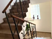 Amurgului - 5 min Metrou Leonida - Casa individuala 