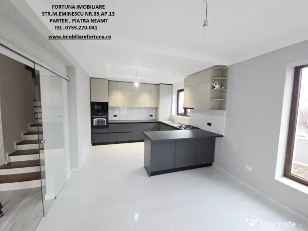 Casa noua,moderna tip duplex la alb/cheie si teren 250 mp,P.Neamt