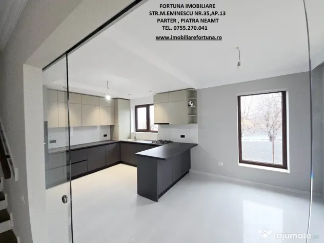 Casa noua,moderna tip duplex la alb/cheie si teren 250 mp,P.Neamt