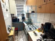 3 camere - etaj 3 - 41mp - centrala - Florilor 