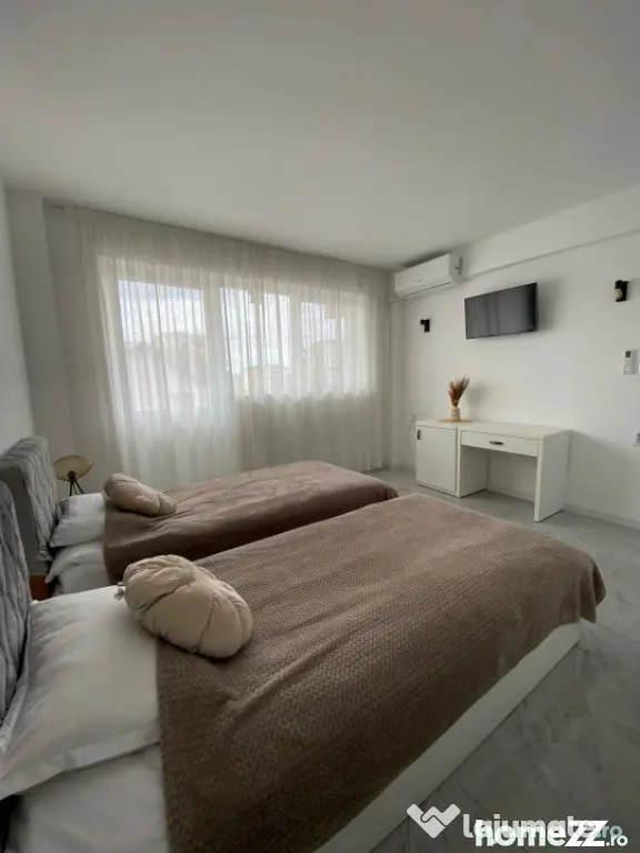 Apartament 4 camere decomandat, 110 mp, zona Consul, Utilita - Craiova (Dolj)