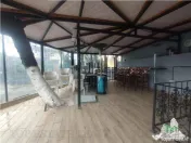 Ocazie! Spatiu comercial generos 93 mp cu foisor 50 mp zona 