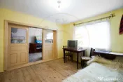 Casa la munte cu teren generos in Com. Nucsoara, loc. Slat 