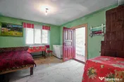 Casa la munte cu teren generos in Com. Nucsoara, loc. Slat 