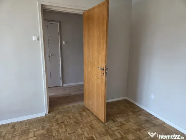 Apartament 2 camere, semidecomandat - zona Garii - Brasov (Brasov)