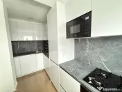 GARSONIERA // BUCEGI 12 // CENTRAL 