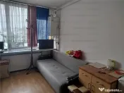 COLOSSEUM: Camera Ct termica mobilat utilat Astra piata.. 