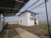 Vila individuala- 4 camere- panouri solare- 800m de STV 