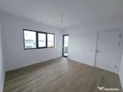 Vila individuala- 4 camere- panouri solare- 800m de STV 