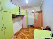 Apartament cu 3 camere de vânzare în zona Rogerius 