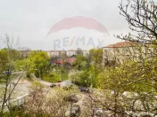 Apartament cu 3 camere de vânzare în zona Rogerius 