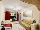 Apartament cu 3 camere de vânzare în zona Rogerius