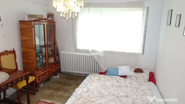 Vand apartament cu 2 camere in Deva, zona ultracentrala (Piata), 56 mp