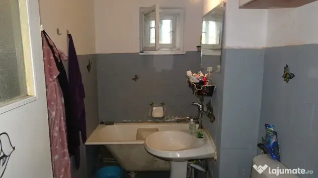 Vand apartament cu 2 camere in Deva, zona ultracentrala (Piata), 56 mp
