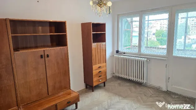 Vand apartament cu 2 camere in Deva, zona ultracentrala (Piata), 56 mp