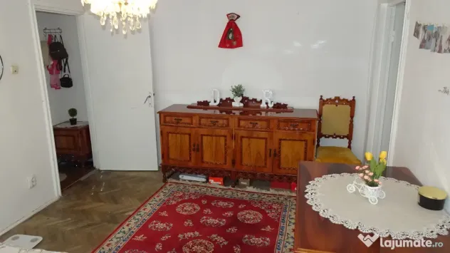 Vand apartament cu 2 camere in Deva, zona ultracentrala (Piata), 56 mp