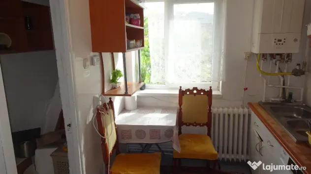 Vand apartament cu 2 camere in Deva, zona ultracentrala (Piata), 56 mp