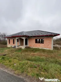 Casă parter stil mediteranean, 115 mp utili + teren 470 mp,