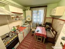 3 decomandate - parter - 65mp - centrala - gol - Scriitor...