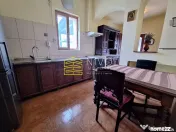 Casă singur în curte – Ungheni – Zona Gării 