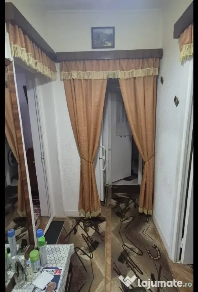 Apartament Cu 2 Camere Decomandate Etaj 1 - Zona Burdujeni
