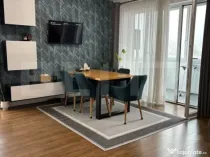 Apartament 3 camere, parcare, zona Vivo