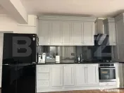 Apartament 3 camere, parcare, zona Vivo 