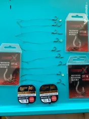 Carlige legate feeder