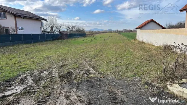 Stupini: Teren 3600mp, Front 16.5m la Asfalt, Utilitati