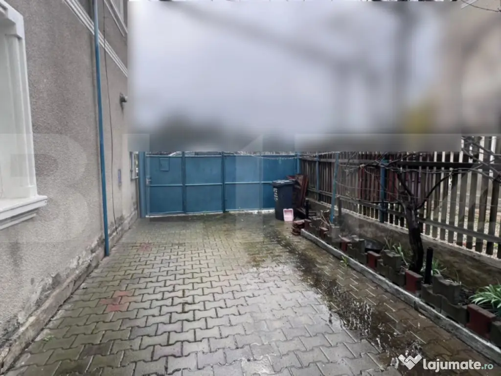 Casă de vânzare în Blaj – 120 mp utili, P+E, teren 200