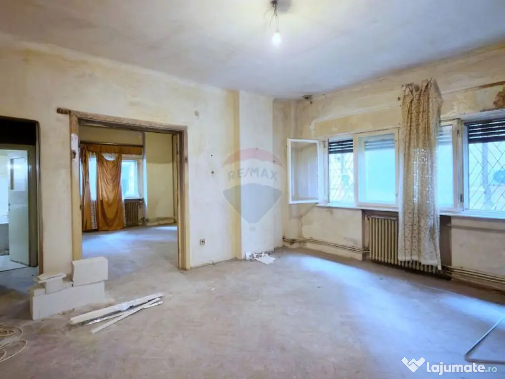 3 camere imobil consolidat Investitie Piata Revolutiei - ...