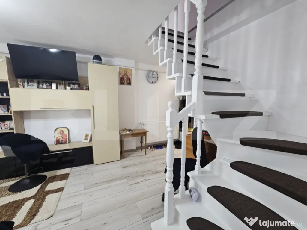 Apartament 3 camere tip duplex, 82 mp, zona Valea Adanca