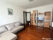 Apartament 3 camere, etaj 2, zona Lama 