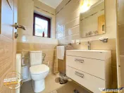 FILM 3D! Resedinta de exceptie:eleganta spatiu,confort,Everg 