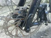 Bicicleta Cursiera/Gravel 