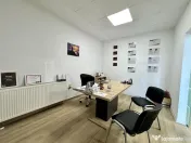 Spațiu comercial Kasper Coresi 100 mp, terasă 35mp 