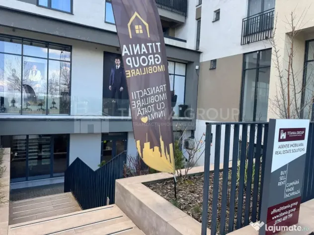 Spațiu comercial Kasper Coresi 100 mp, terasă 35mp