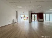 Spațiu comercial Kasper Coresi 100 mp, terasă 35mp