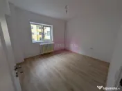 Aprtament cu două camere, proaspăt renovat, lângă... 
