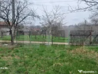 TEREN zona aer curat CASA si ANEXA 