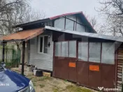 TEREN zona aer curat CASA si ANEXA 