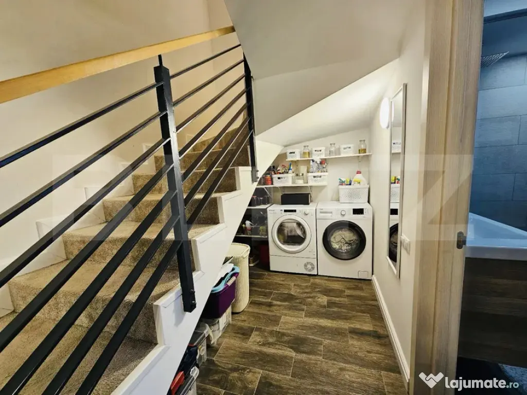 Casa LUX tip Duplex , proaspat renovat, 2 parcări, zona IR