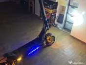 Vând trotinetă electrică kukyrin g2 master sub 100 km