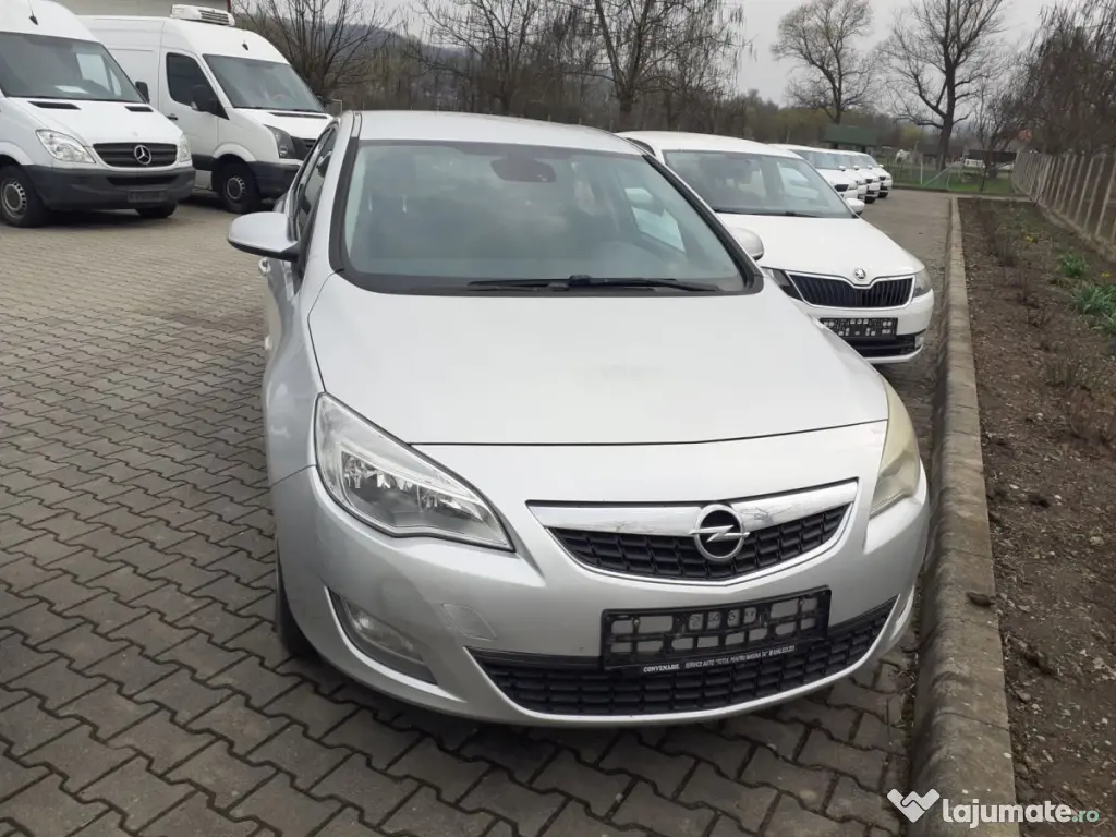 Opel Astra 1.7 CDTI 2010