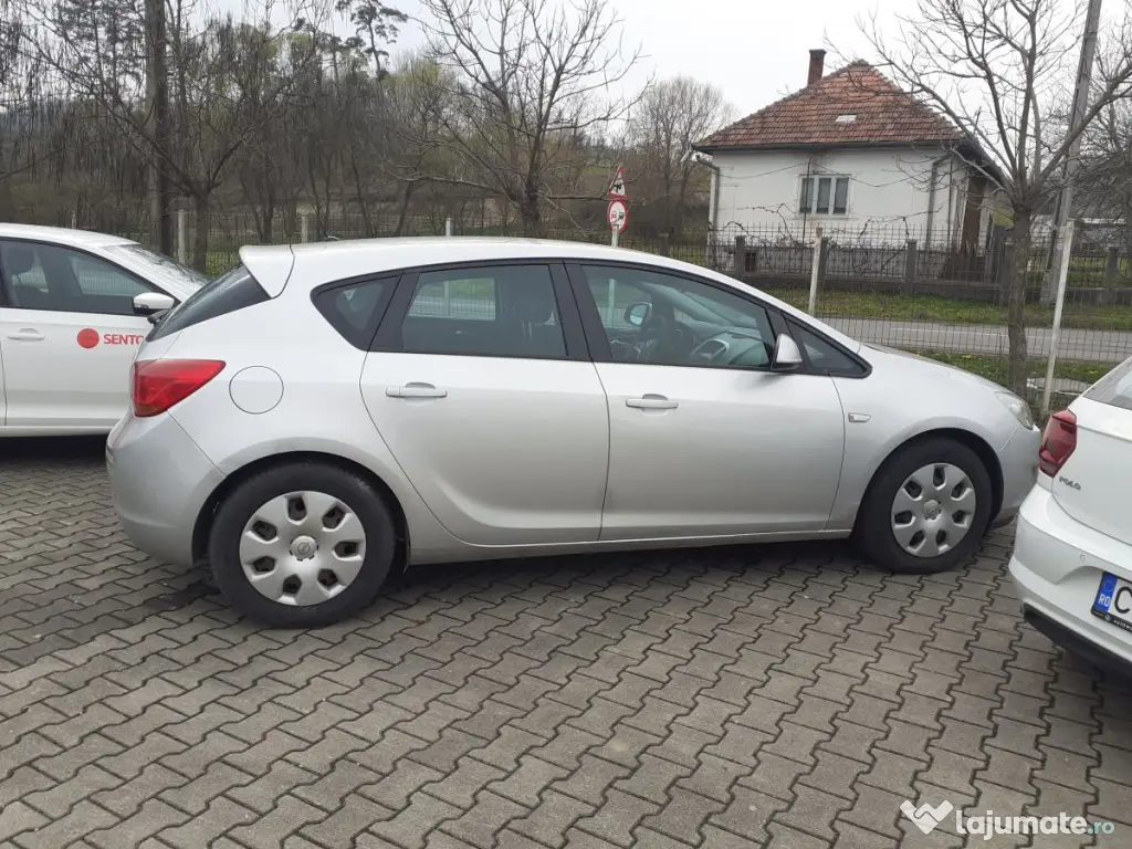 Opel Astra 1.7 CDTI 2010