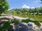 FILM! Oaza paradisiaca cu lac, vedere catre Bucegi, Glajerie 