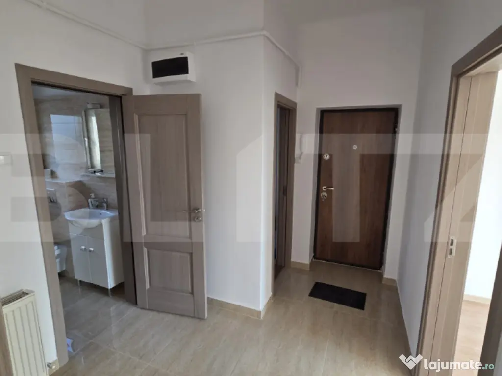 Apartament de 3 camere, 61 mp, zonă centrală