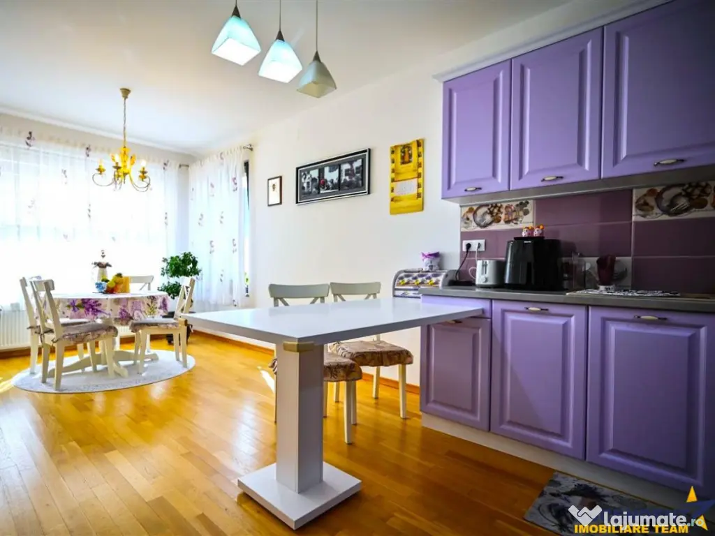 Pe 1.000 mp teren, vila eleganta, caracteristici notabile, S