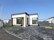 Casa individuala - 4 camere - 2 bai - in ansamblu rezidenti