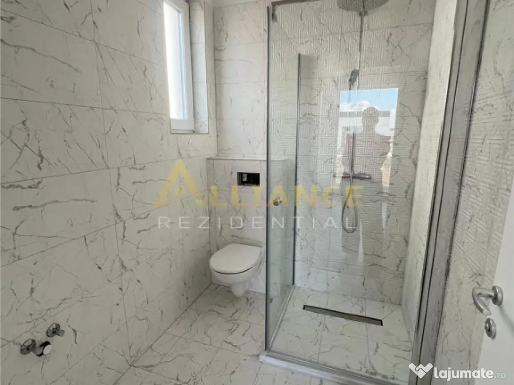 Casa individuala - 4 camere - 2 bai - in ansamblu rezidenti